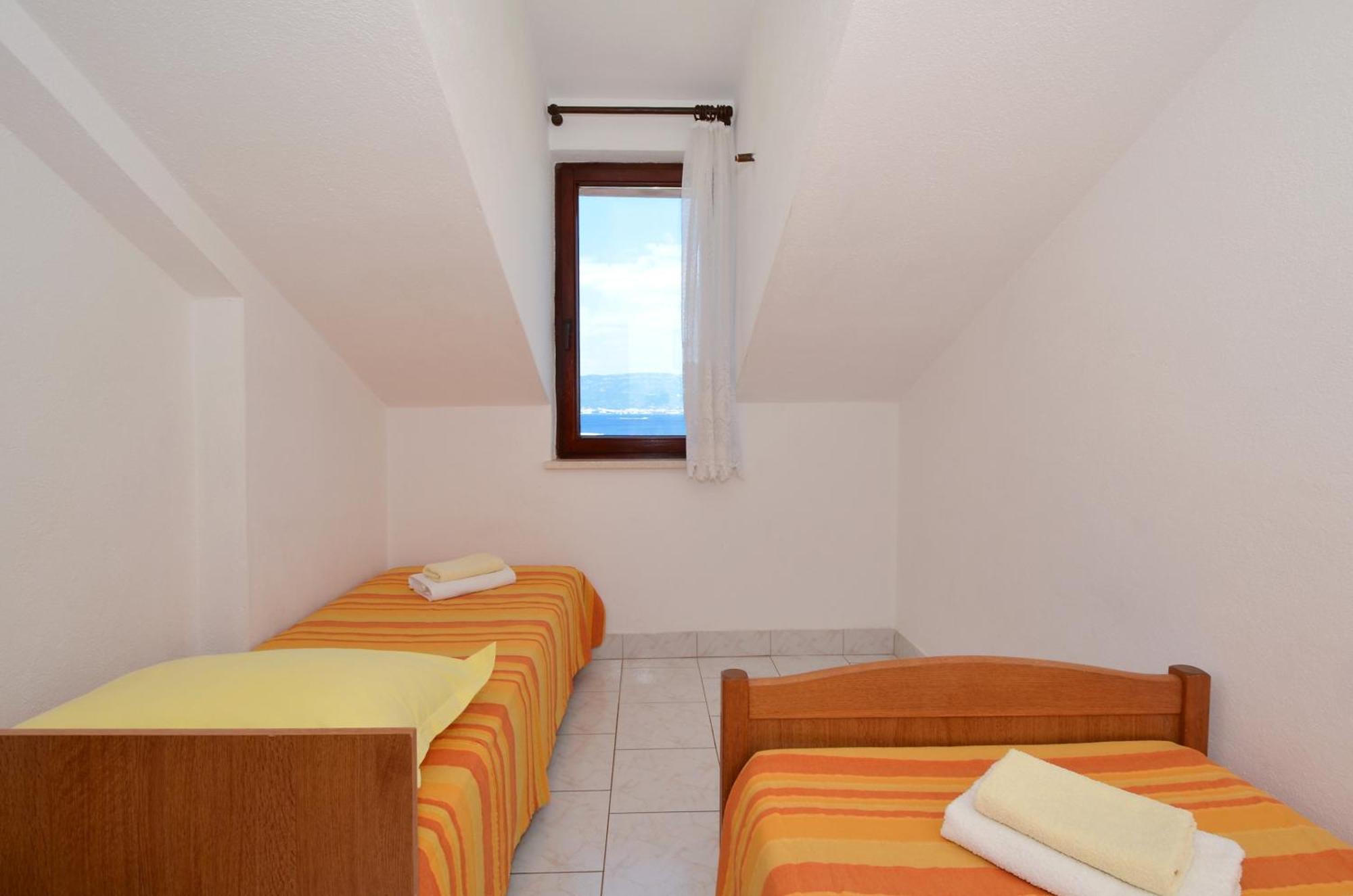 Apartments By The Sea Slatine, Ciovo - 12176 Habitación foto