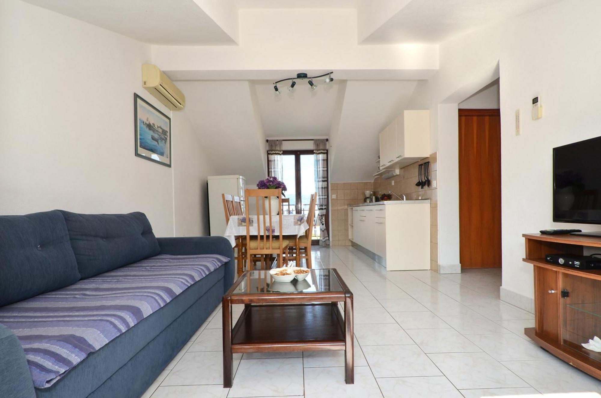 Apartments By The Sea Slatine, Ciovo - 12176 Habitación foto